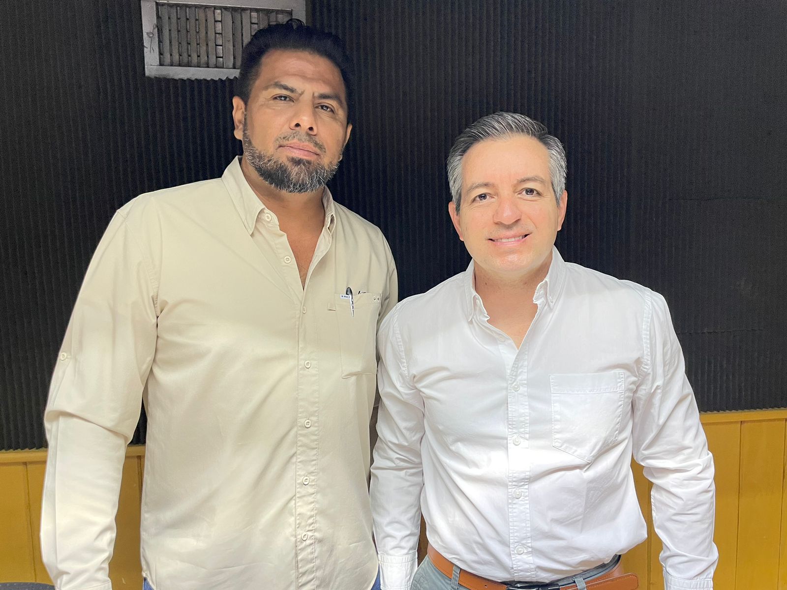 Se trabaja para servir al pueblo: diputado Omar del Valle