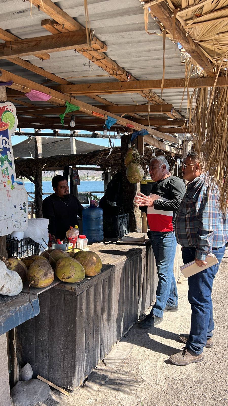 Previenen contaminación en el estero el “Rancho”