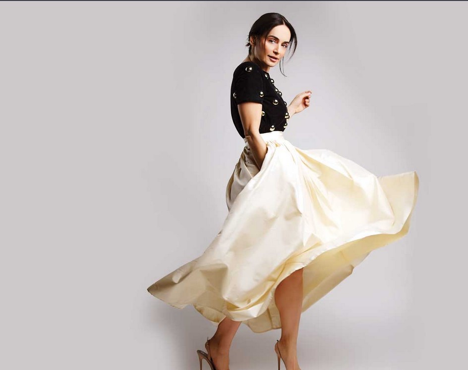 Ana de la Reguera directora