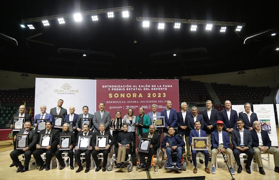 Ceremonia entronizacion Salon de la Fama 2023
