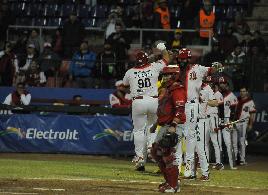 Mayos aseguran serie