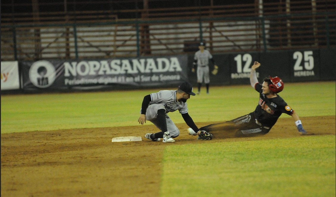 Mayos se llevaron la serie ante los Sultanes tras una doble cartelera dividida