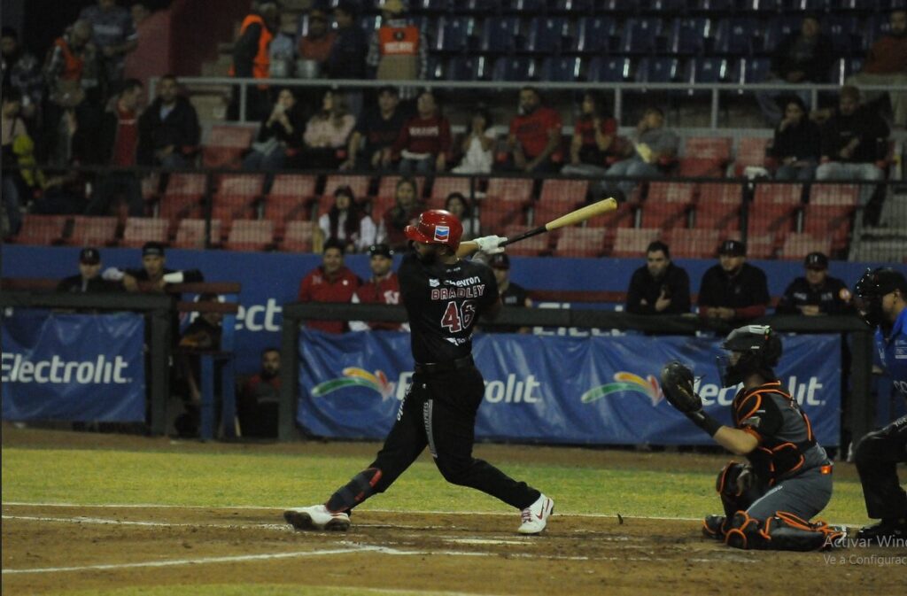 Mayos vencen a Naranjeros