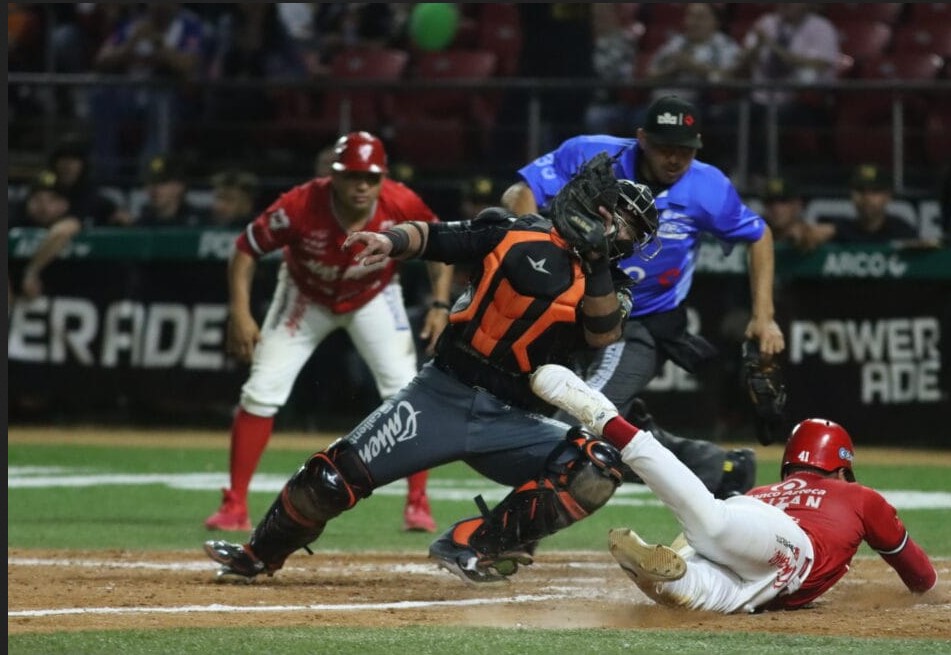 Venados vencen a Naranjeros