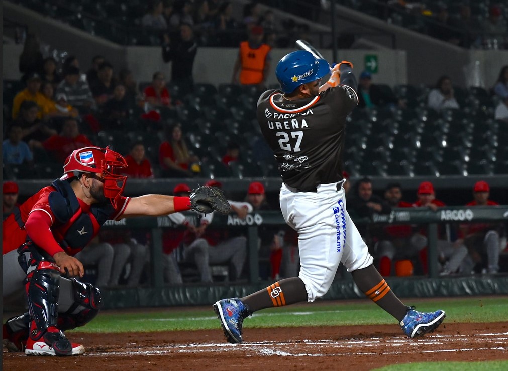 Yaquis ganan el primero a Mayos