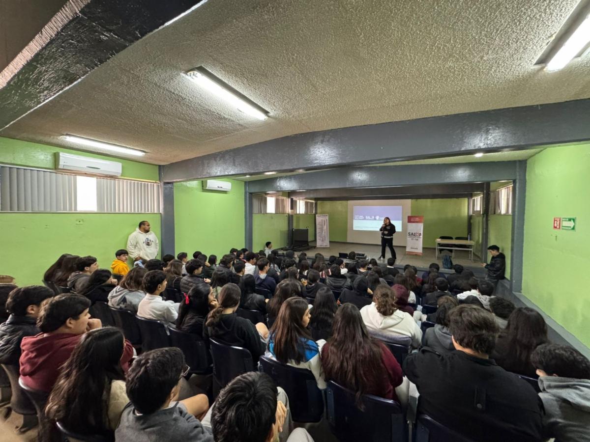Promueve Gobierno de Sonora prevención de violencias entre jóvenes de Magdalena de Kino: Víctor Hugo Enríquez