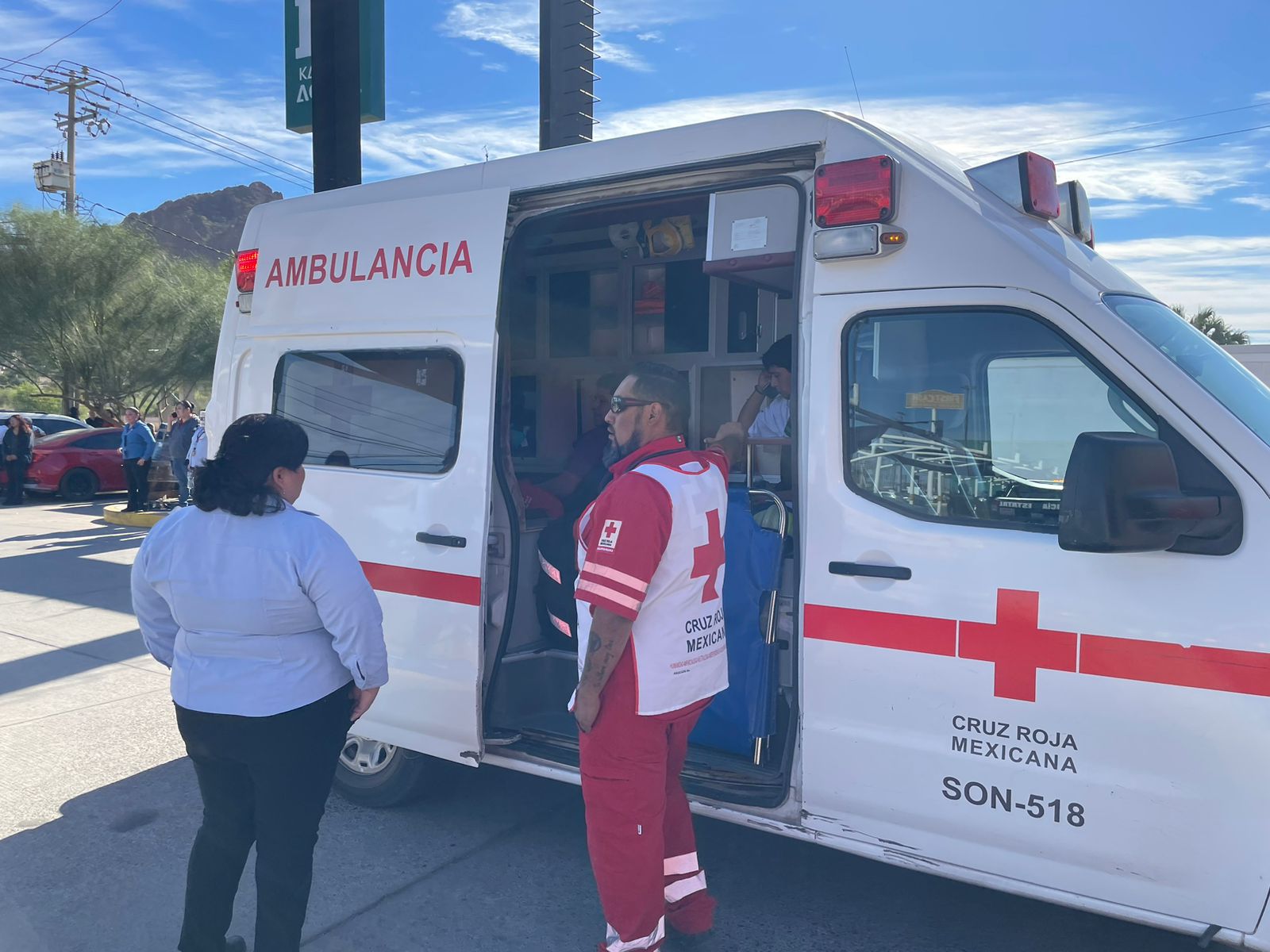 Resulta motociclista gravemente herido