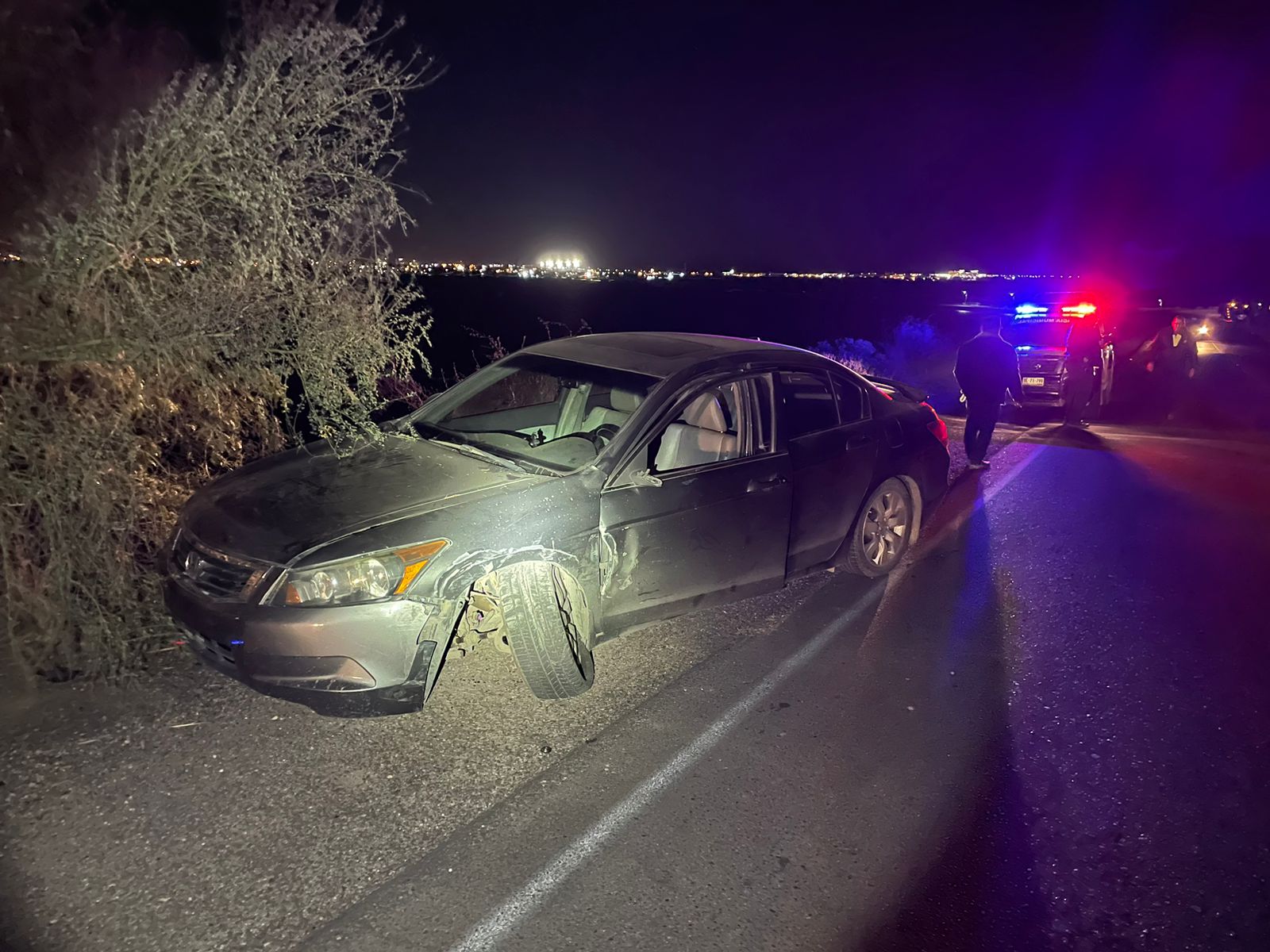 Chocan vehículos; se registraron solamente daños materiales