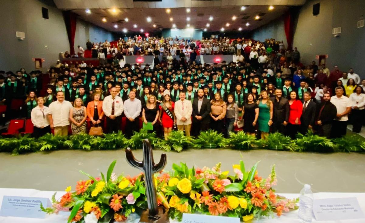 Contribuyen universidades tecnológicas al fortalecimiento profesional de Sonora: SEC