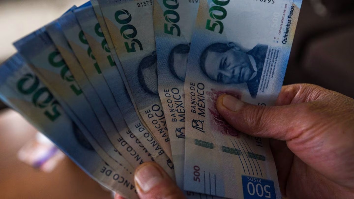 Salario mínimo debe de ser de mil pesos para recuperar poder adquisitivo: Corral