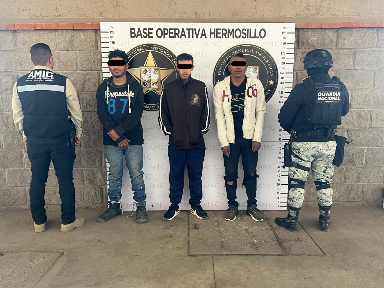 Aseguran en cateos a cinco personas con droga en Hermosillo