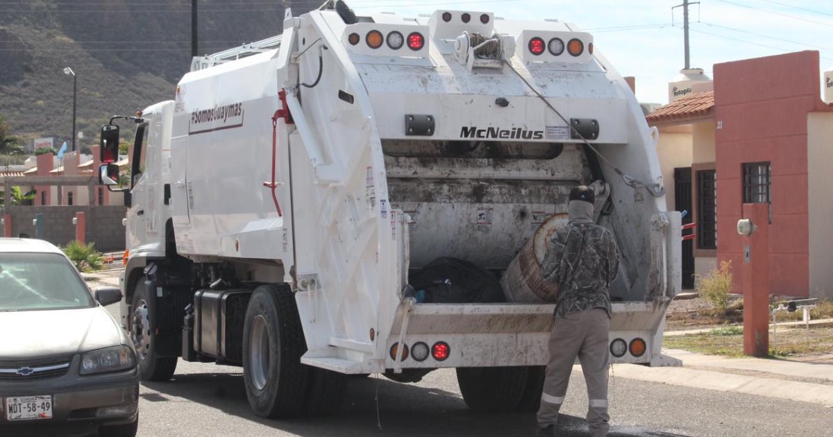 Despiden a trabajadores de Servicios Públicos