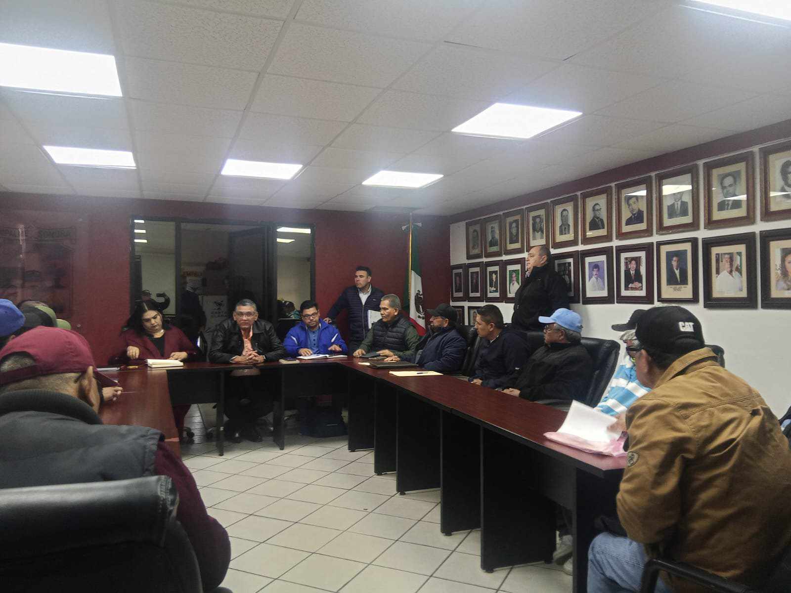 A pesar de la crisis económica, el saneamiento de las finanzas municipales avanza poco a poco