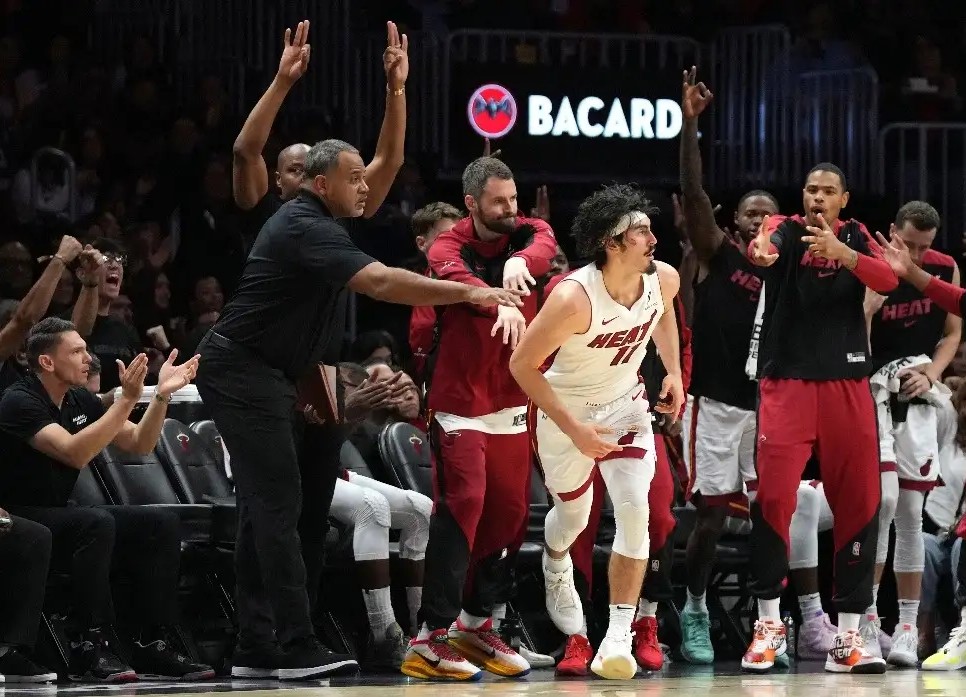 Con el mexicano Jaime Jáquez Jr., Miami vence 119-108 a Nueva Orleans