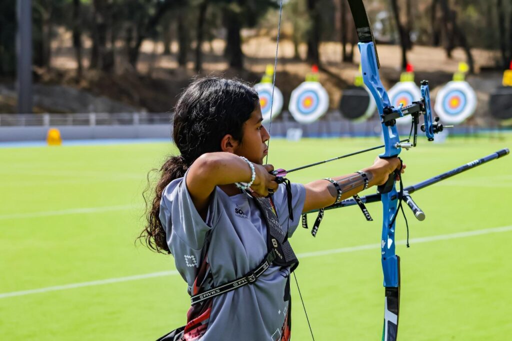 Par De Sonorenses Lideran Su Ronda Clasificatoria En Nacional De Arquería 1 Isabella Marie Gomez tiro con arco de Sonora
