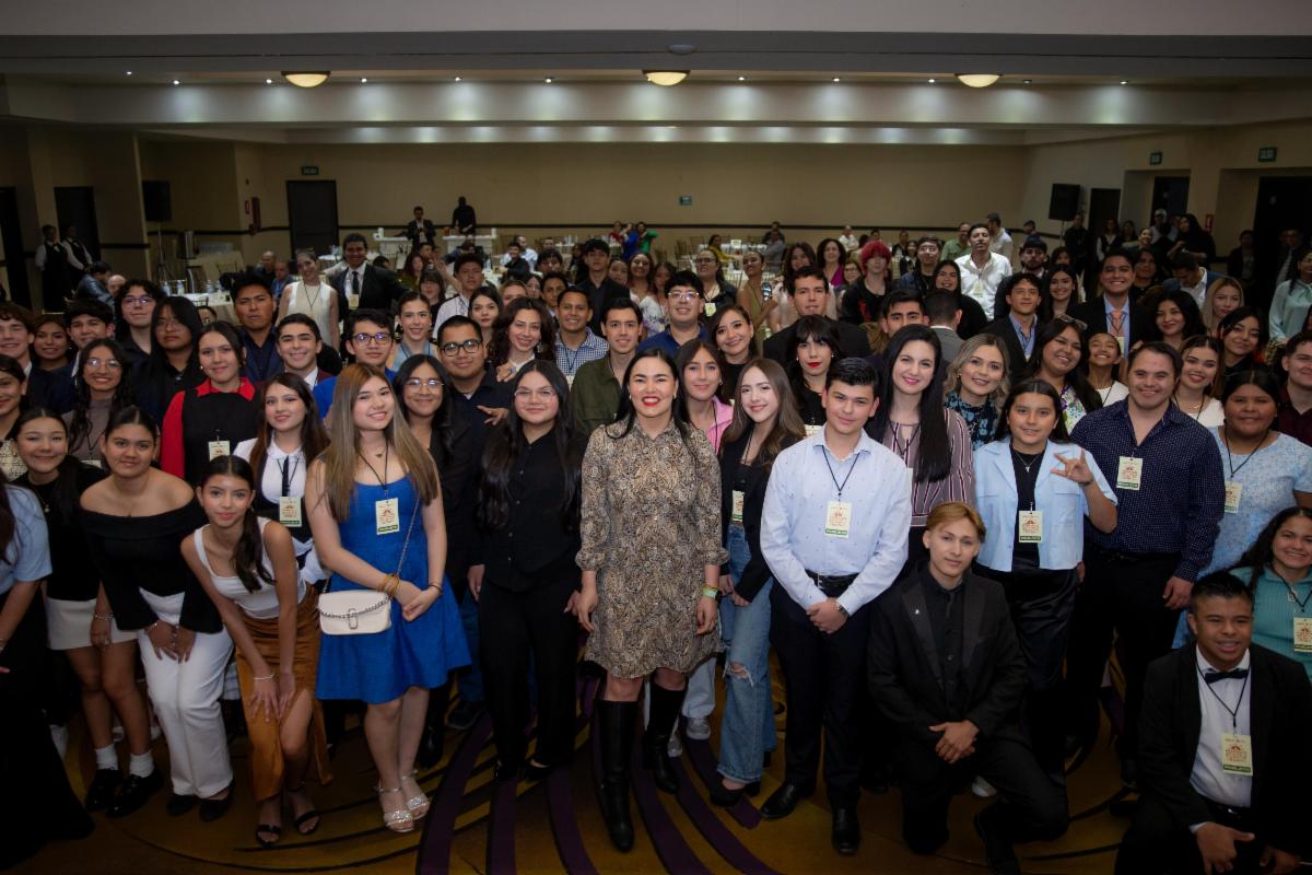 Proyecta Gobierno de Sonora impulsar talento de finalistas del Premio Estatal de la Juventud 2024