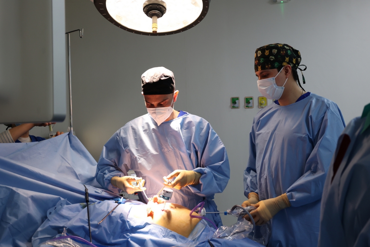 Isssteson agiliza más de 270 cirugías y minimiza diferimiento de procedimientos con alianza estratégica entre EmbryoGen y el Centro Médico “Dr. Ignacio Chávez”