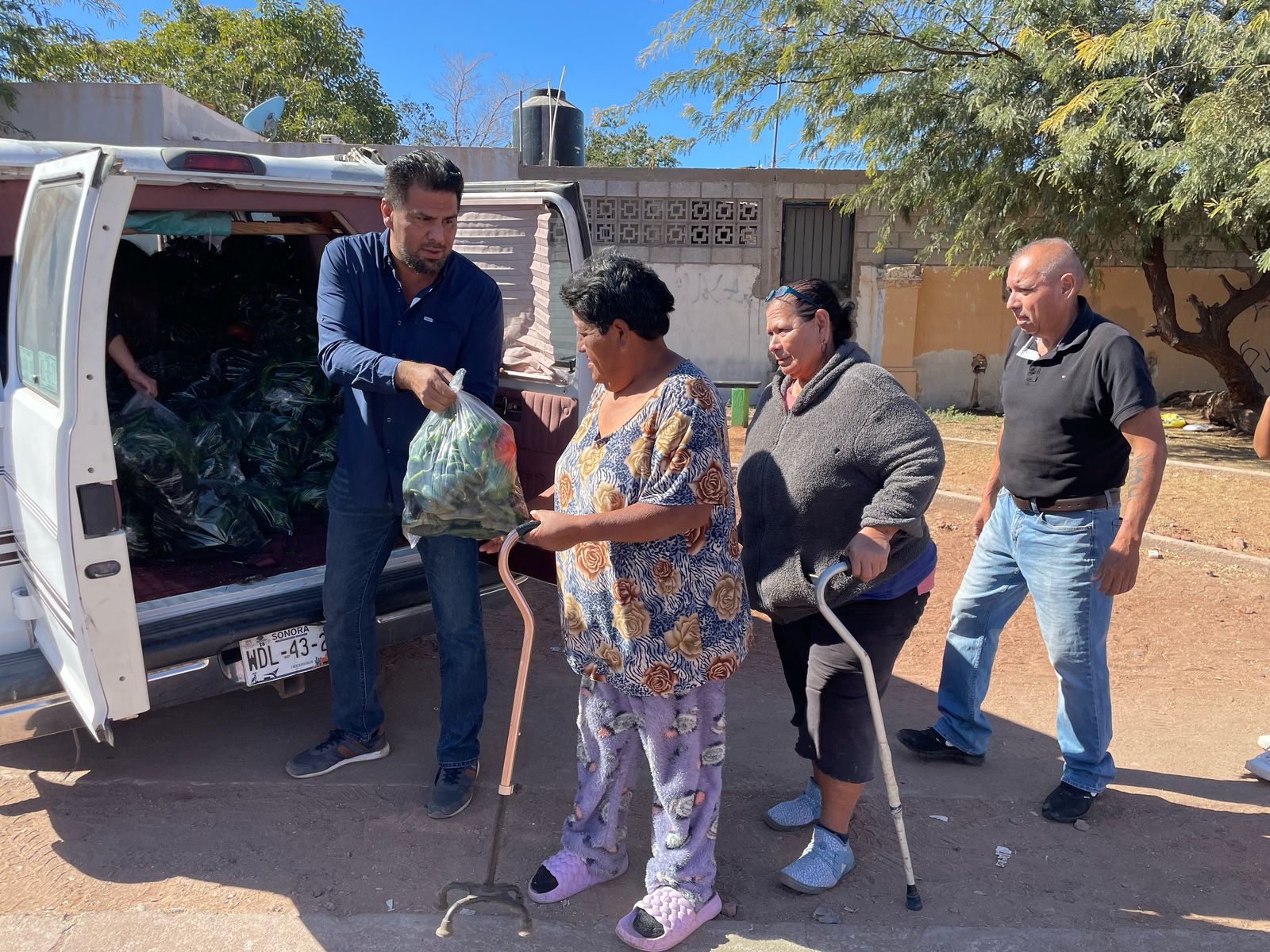 Respalda Sebastián Orduño a economía de familias