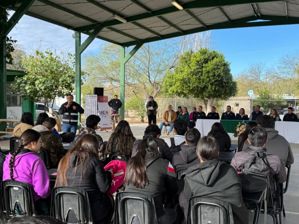 Acerca Gobierno de Sonora programas para prevenir violencia familiar y de género a jóvenes de Mazatán
