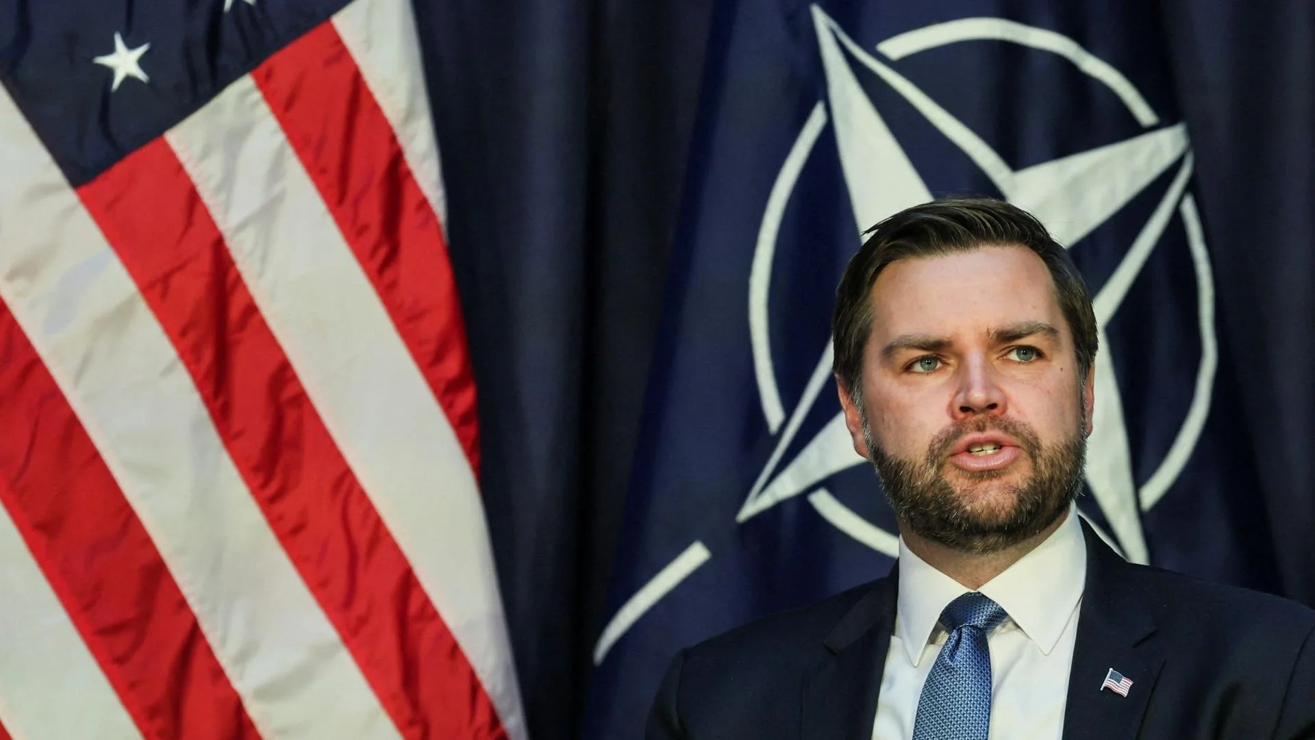 J.D. Vance advierte que EE.UU. usará sanciones y poder militar para presionar a Rusia sobre Ucrania