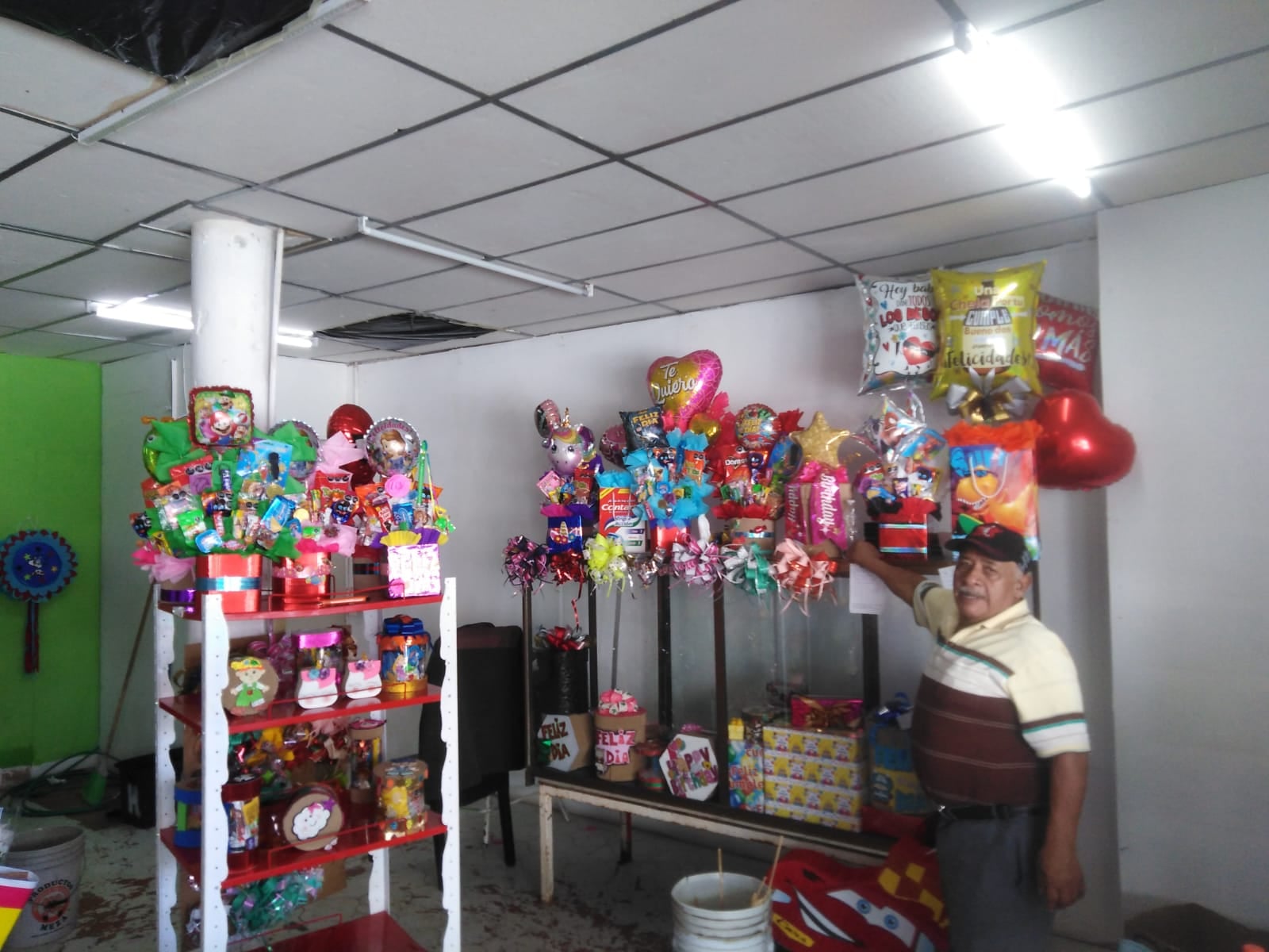 Se preparan florerías por la celebración del Dia del Amor y la Amistad