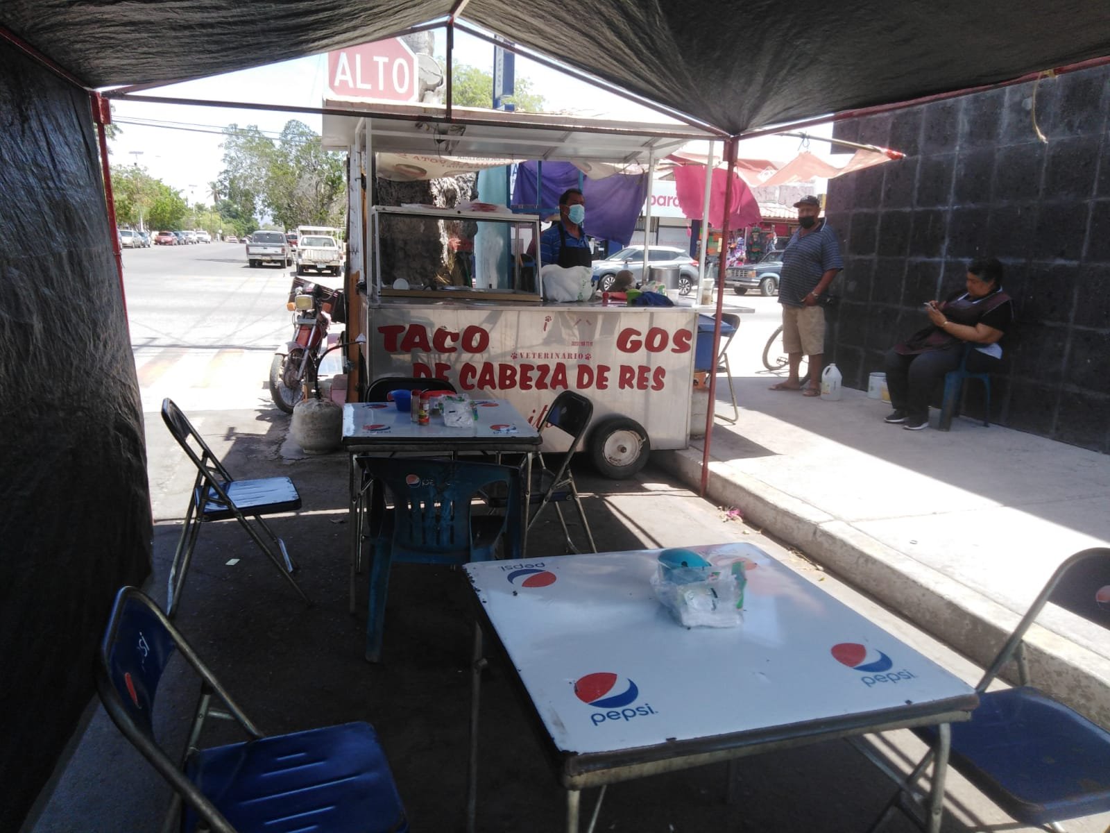 Cuesta de enero se prolonga hasta inicios del presente mes; tienen ambulantes bajas ventas