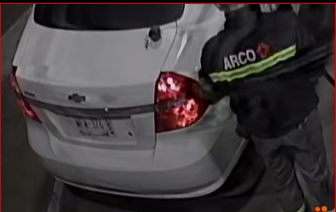 Buscan a conductor roba gasolina
