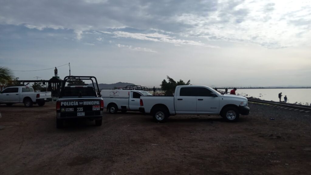 Hallan cuerpo sin vida flotando 1 704