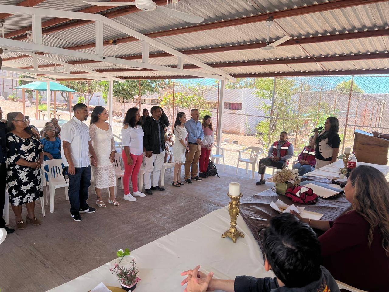 Realizan en Cereso matrimonios colectivos