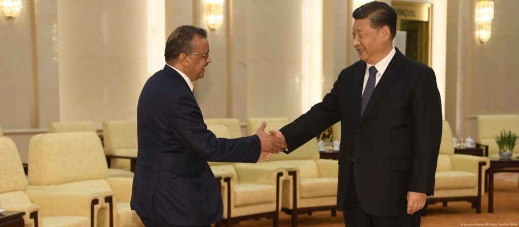 China refuerza su influencia en la OMS con un aporte extra de 500 millones de dólares tras la salida de EE.UU. 1 14 6