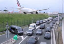 Taxistas se van a huelga en París; provocan 400 km de tráfico