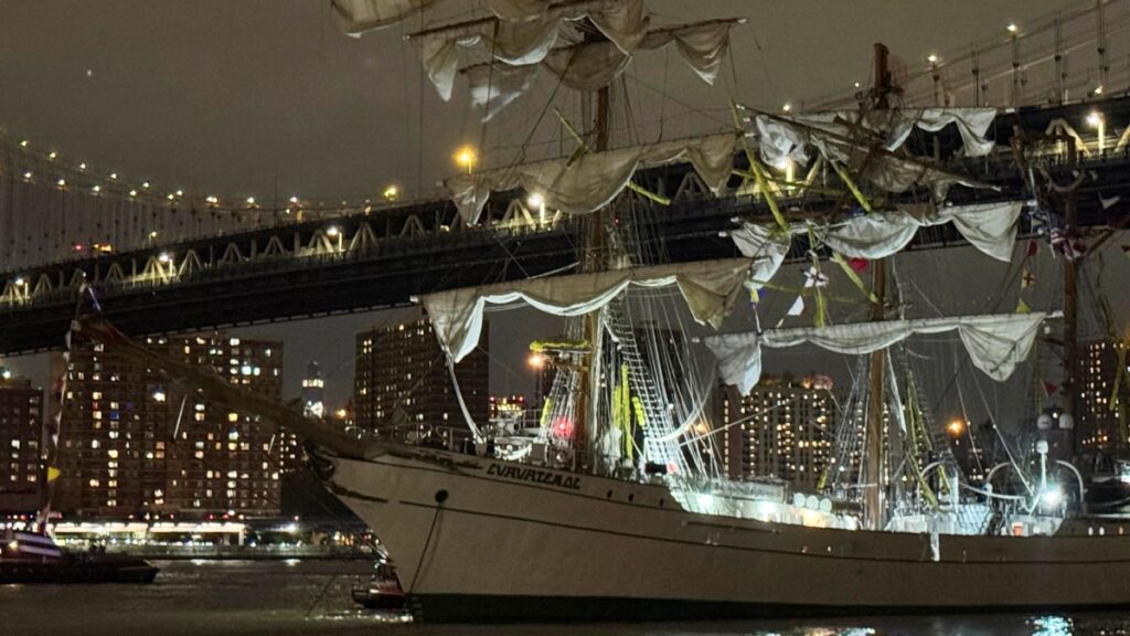 Nueva York se prepara para recibir la 37.ª edición de la Semana de la Flota, en un contexto marcado por la tragedia del buque Cuauhtémoc 1 16 3