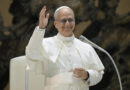 El papa León XIV llama a trabajar sin prejuicios y con humor, “como enseñó el papa Francisco”