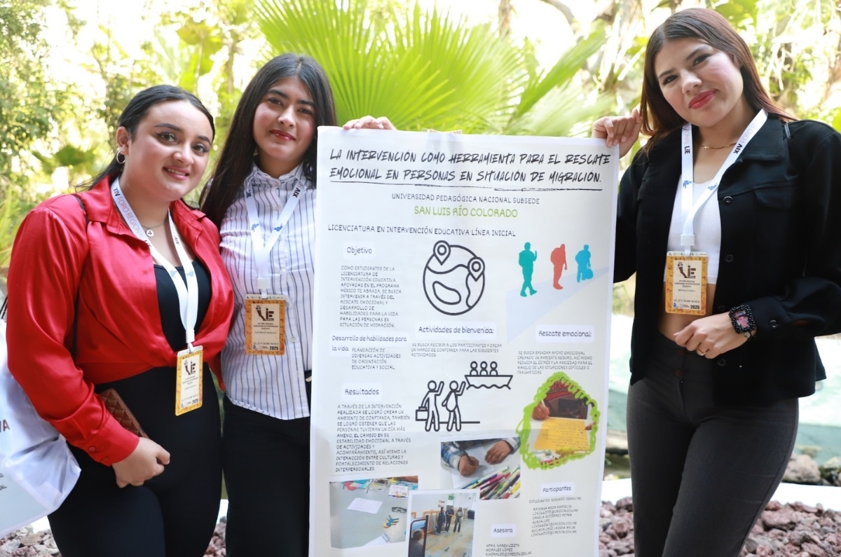 Destacan estudiantes sonorenses en foro regional sobre intervención educativa