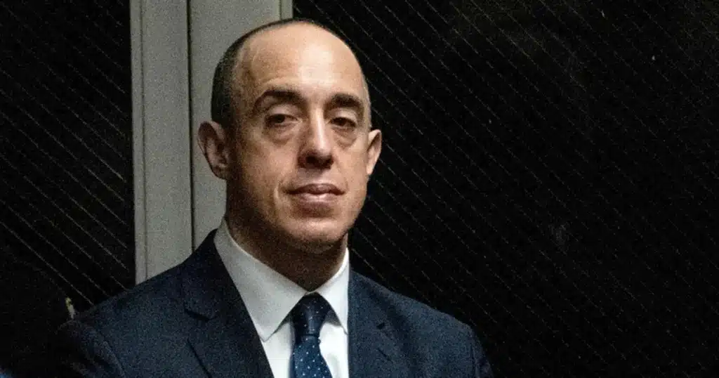 Trump nomina a su exabogado penal Emil Bove como juez federal de apelaciones 1 9 3