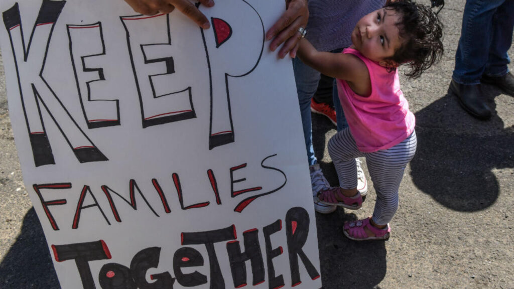 Trump busca eliminar el ‘Acuerdo Flores’, clave en la protección de menores migrantes en EE.UU. 1 9 9