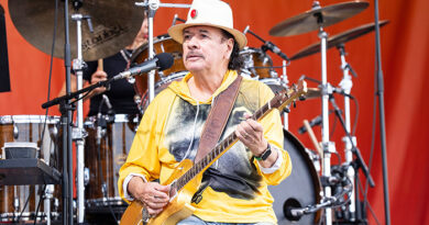 Incursiona Carlos Santana en el género norteño