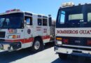 Rescatan a mujer y niños de incendio de vehículo