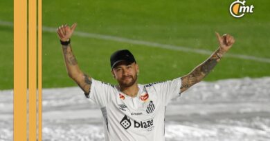 Neymar negocia renovación millonaria con Santos y podría volver a la selección brasileña