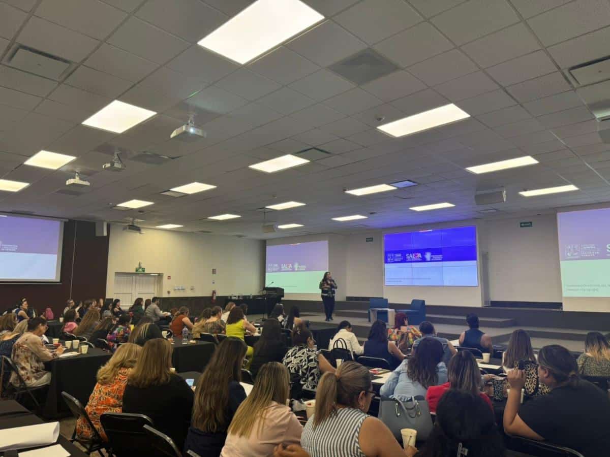 Capacita Gobierno de Sonora a docentes de educación básica en Sistema SALVA