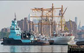 Remolcan buque Cuauhtémoc a Brooklyn para iniciar su reparación