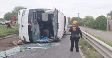 Tragedia en Nuevo León: volcadura de autobús deja 11 muertos y 19 heridos