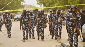 Atentado suicida en Nigeria deja al menos 20 muertos