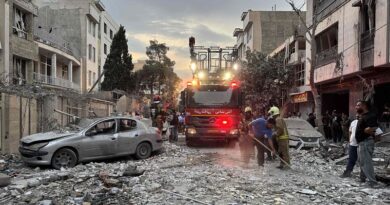 Irán enfrenta ofensiva israelí entre desinformación y refugios abarrotados
