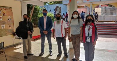 Inicia campaña de vacunación contra el virus del papiloma humano en escuelas de Oaxaca