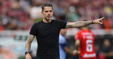 Gago se defiende de críticas por su salida de Chivas y asegura volver ilusionado a México