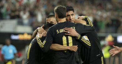 México se prepara para enfrentar a Surinam