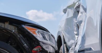 Deja a una persona lesionada choque de autos