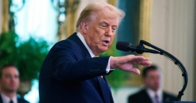Trump es diagnosticado con insuficiencia venosa crónica