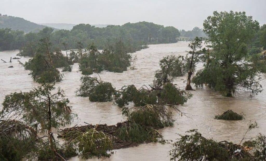 Confirman muerte de segunda mexicana por inundaciones en Texas; era originaria de Querétaro 1 24